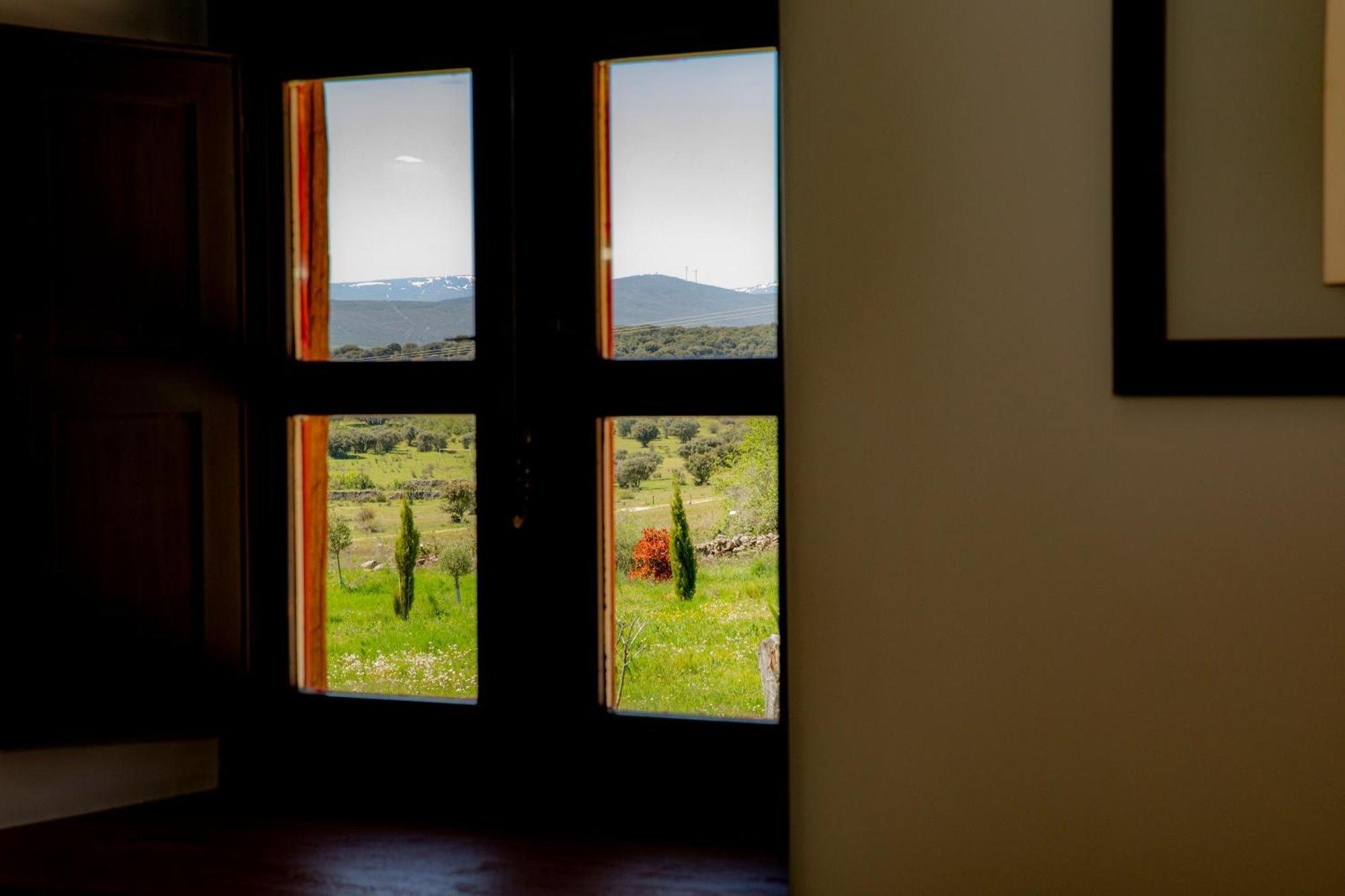 Via Avis Guest House Santa Catalina de Somoza ภายนอก รูปภาพ