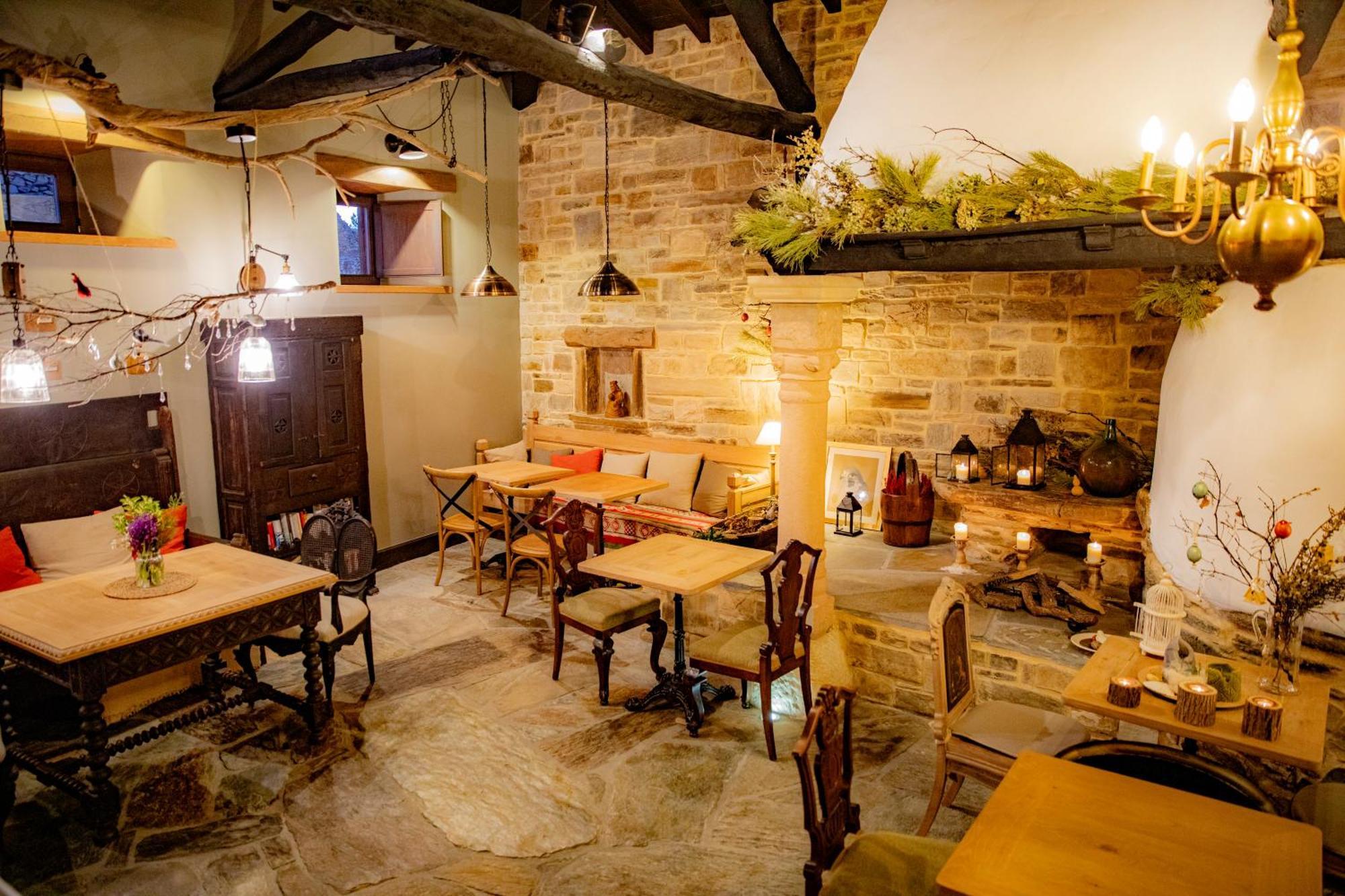 Via Avis Guest House Santa Catalina de Somoza ภายนอก รูปภาพ