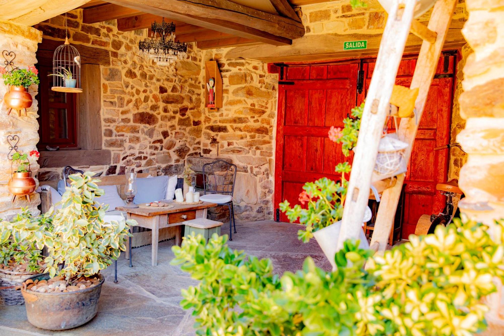 Via Avis Guest House Santa Catalina de Somoza ภายนอก รูปภาพ