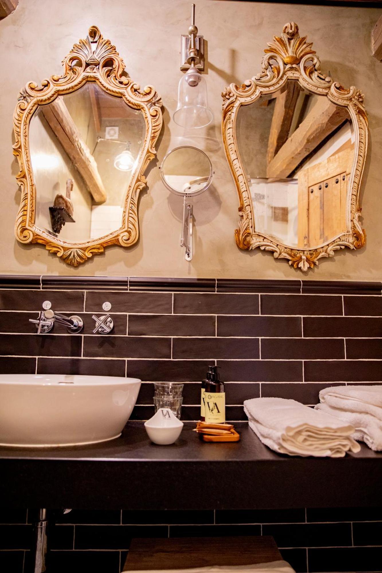Via Avis Guest House Santa Catalina de Somoza ภายนอก รูปภาพ