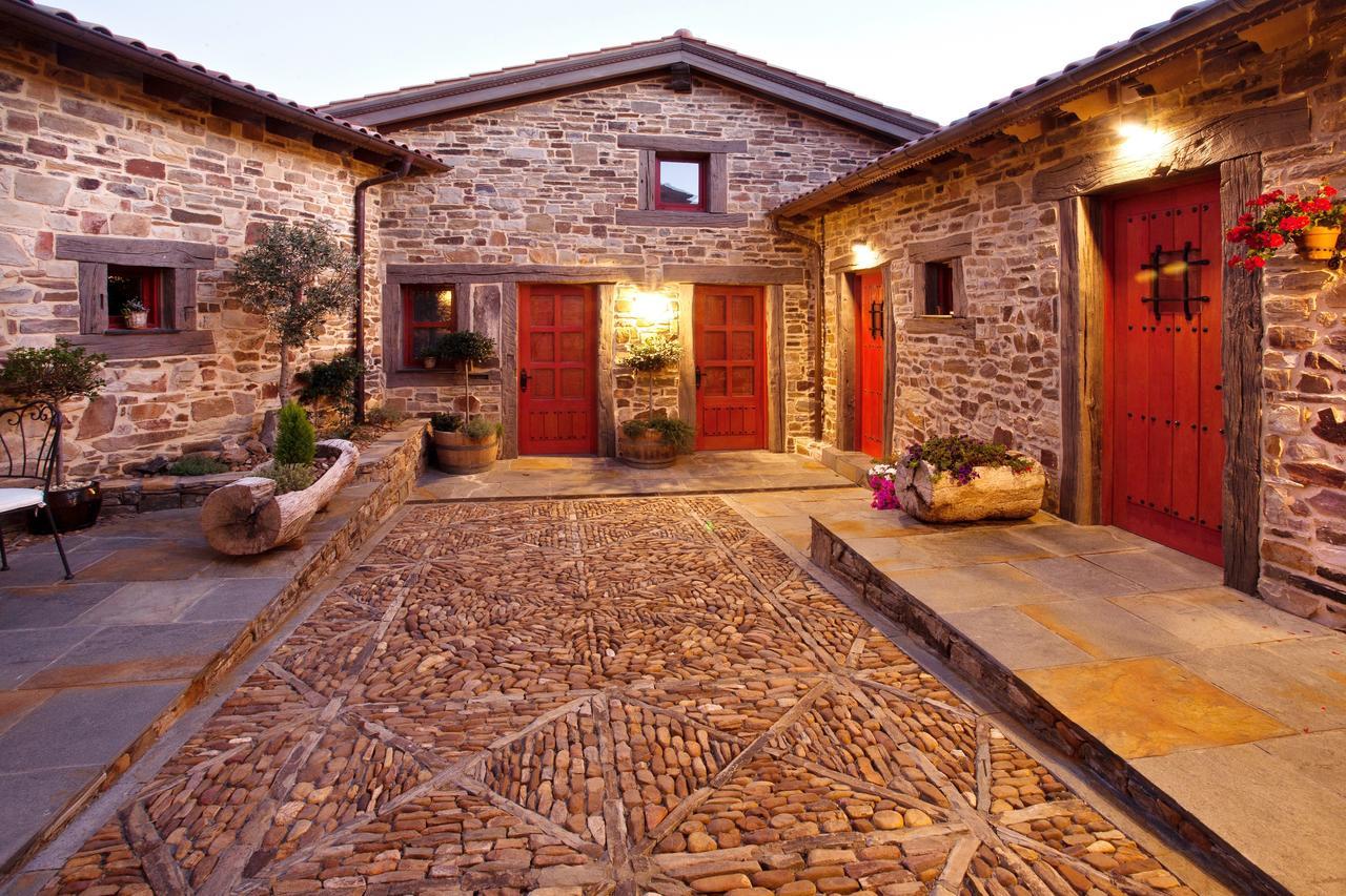 Via Avis Guest House Santa Catalina de Somoza ภายนอก รูปภาพ