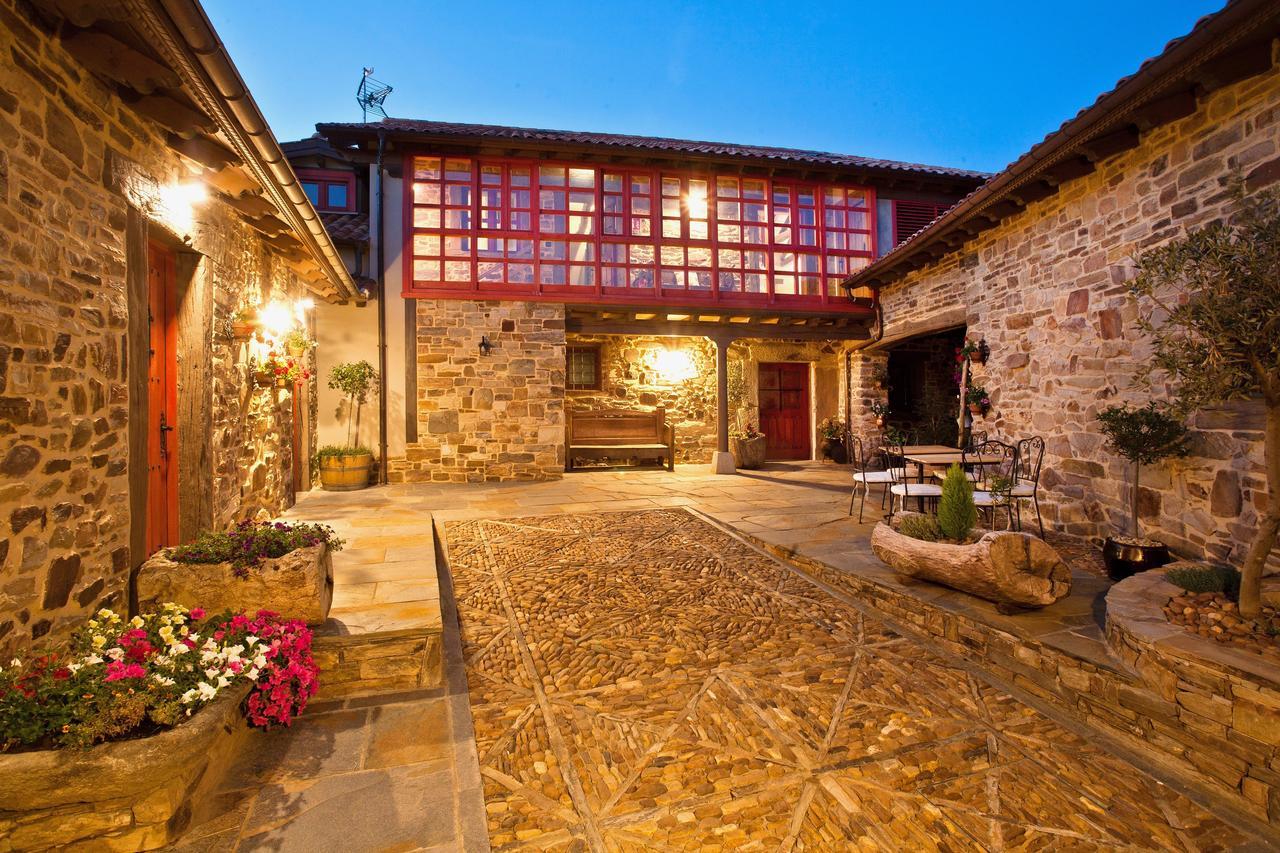 Via Avis Guest House Santa Catalina de Somoza ภายนอก รูปภาพ